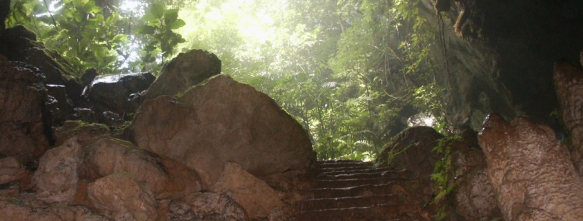 cave entrance for St. Hermans Cave Belize tour in belize vacation spot