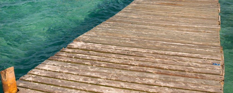 Goff's Caye Dock