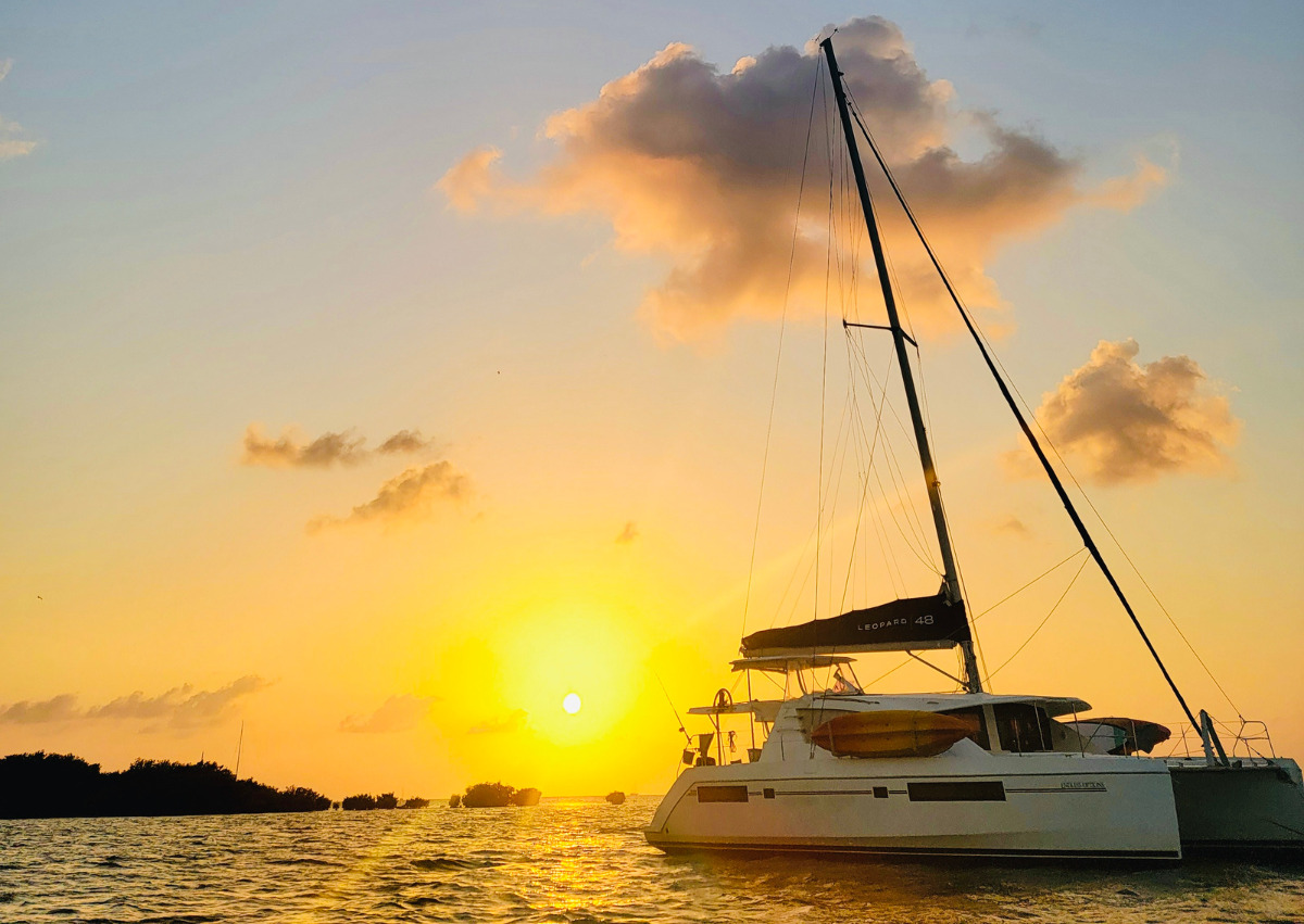 Why Sail in Belize - Belize Sailing Vacations